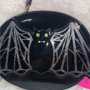 NWT Betsey Johnson Black Bat crossbody purse bag.
